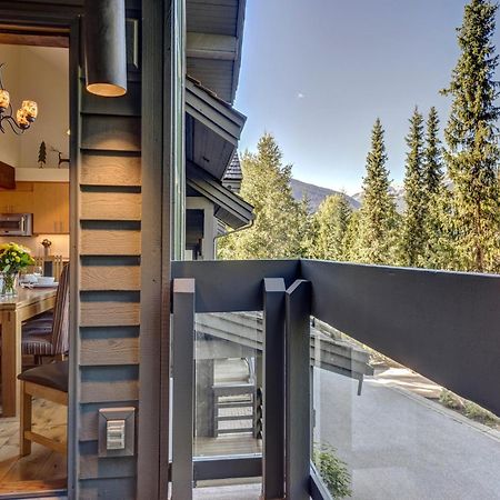 Northern Lights 21 Whistler Bagian luar foto