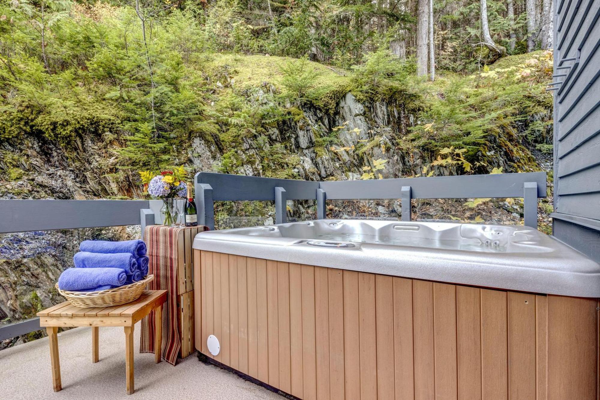 Northern Lights 21 Whistler Bagian luar foto